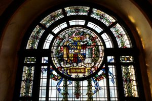 Stained glass window showing the coat-of-arms of the city of Birmingham.