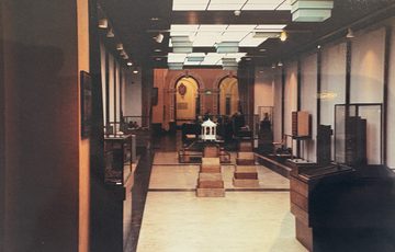 Interior of the museum with objects on display taken in 1991.