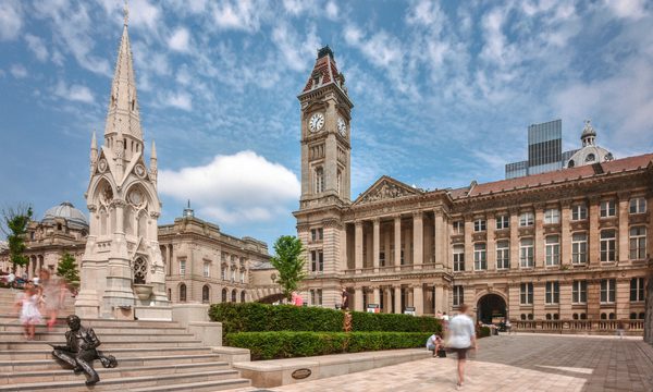 Exterior view of museum with Chamberlain memorial