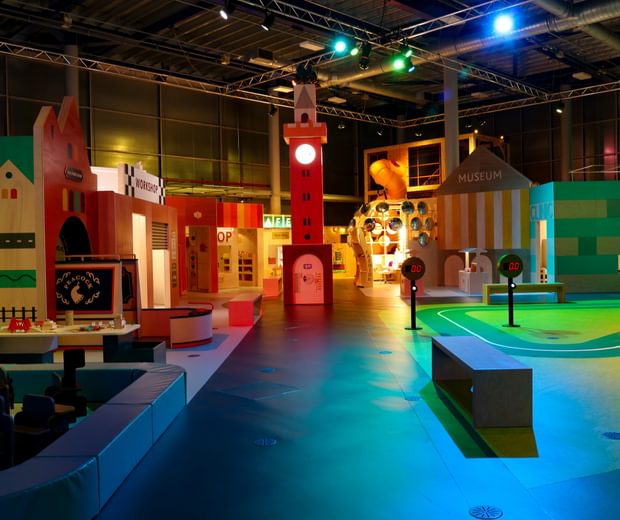 Exhibition of a small city for children to learn and play in